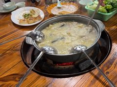 佛跳墙-侠成水上农庄(工业大道店)