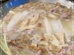 -老来福·非遗酸汤兔(凯旋路店)