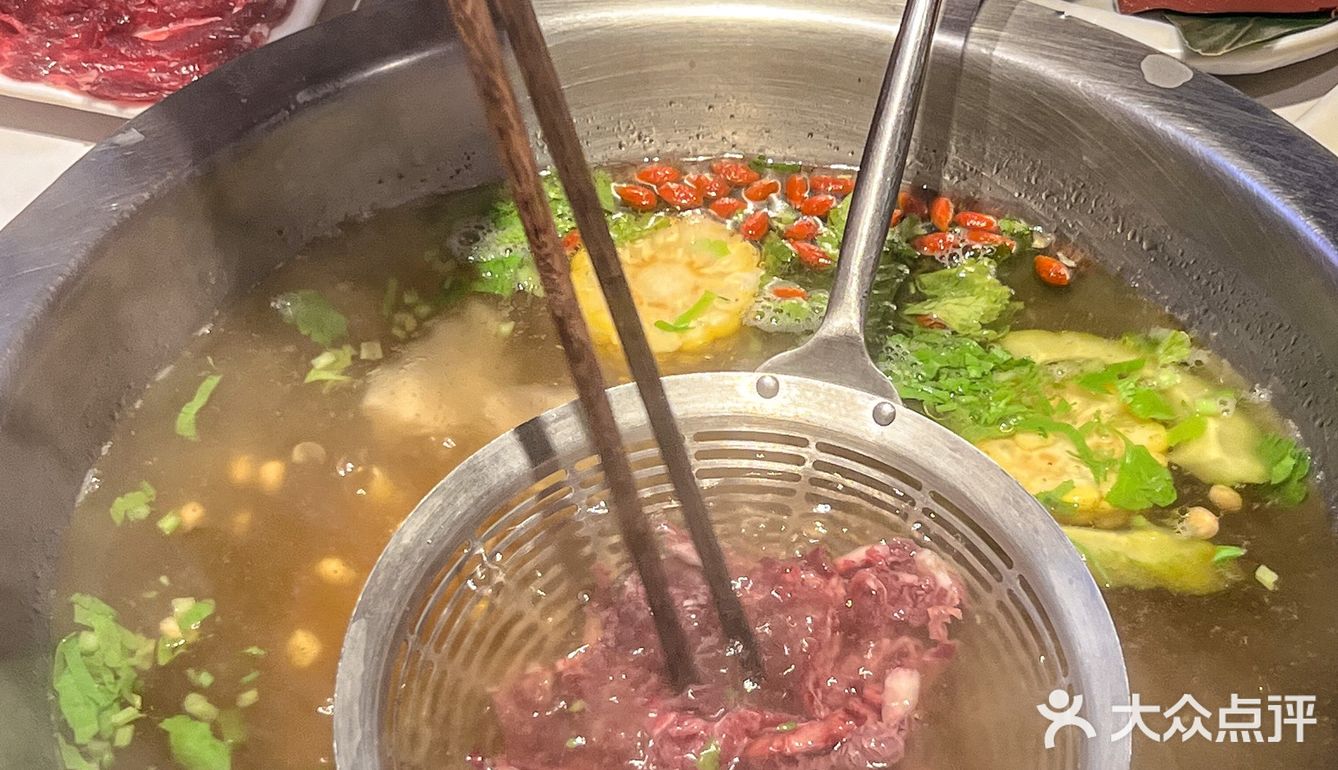 屠场直送‼️终于明白什么是新鲜到跺脚的牛肉火锅了