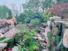 -七彩云南古滇温泉山庄