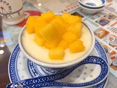 -广信牛奶甜品世家(台东店)