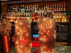 -Mogul Eatery·大亨餐酒馆