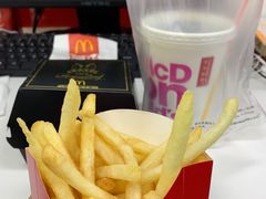 -麦当劳(新洲南路店)