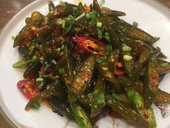 -清真·玛丽亚新疆菜主题餐厅(浙江中路店)
