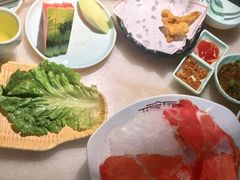 -巴渝瓦肆重庆鲜火锅(宝龙环湖店)