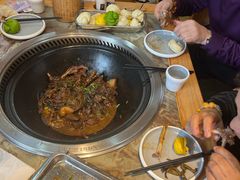 -锅老头海鲜铁锅炖