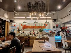 -Brut Eatery悦璞食堂(愚园路店)