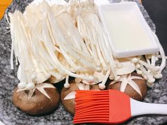 菌菇拼盘-万兴佳烤肉·长白山老味道(东岸里店)