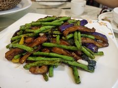 -强记烧鸡(信业悦都汇店)