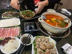 -黔府豆米火锅野菜馆(南马店)