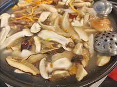 -草墩罗非鱼庄•野生菌•腊排骨(七星街上段店)