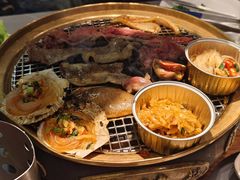 -山焱·炭火自助烤肉(周浦万达店)