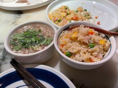 招牌虾仁酸菜炒饭-桂满陇天书(南京德基旗舰店)