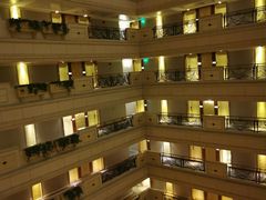 -上海南新雅大酒店