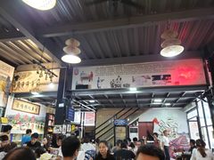 大堂-官塘锋记鱼生·生腌·砂锅粥(牌坊街店)