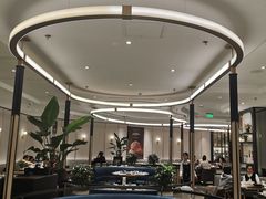 -港丽餐厅(正大店)