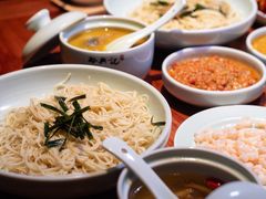 -裕兴记•蟹黄面馆(人民广场店)