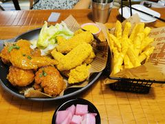 -七楽·韩式欢聚餐厅 치르치르(龙泉驿万达店)