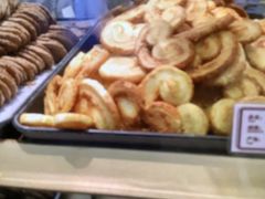 -上海哈尔滨食品厂(浦商百货昌里店)