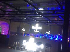 -异次元·LIGHT HOUSE·美食酒廊·休闲露台