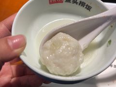 -魏铭鱼头捞饭(晋阳路店)