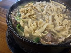 -丽虹云南过桥米线(兴工街店)