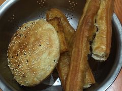 -弄堂咪道-饭香·面香·馄饨香(兴梅店)