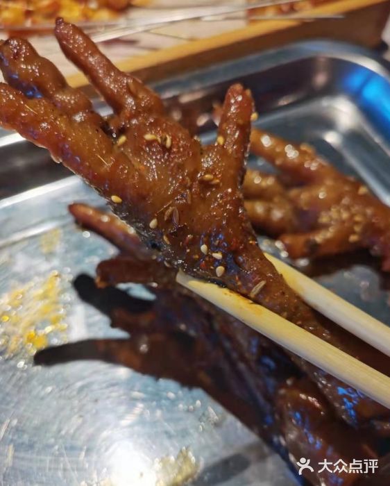 锦州烧烤·纸包鱼(物资学院路店)店长推荐烤鸡爪图片