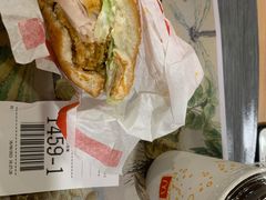 -麦当劳(民盈·国贸城店)