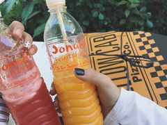 -Jonah's Fruit Shake & Snack Bar