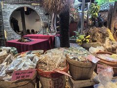-园林美食城·本土农家菜(杨和镇店)