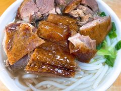 烧鹅濑粉-香辉食馆(新兴路店)