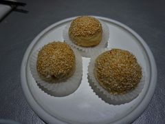 鹅肝葱油酥饼-维园悦谱·海派家常菜(乌鲁木齐南路店)