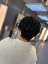 -苑苑发型设计
