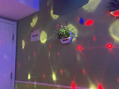 -唯爱KTV聚会餐厅(仙林东城汇店)