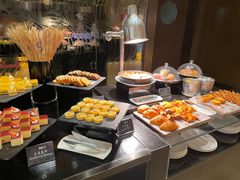 -上海西藏大厦万怡自助餐厅(徐汇店)