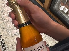 -乐蓬马歇百货公司(Rive Gauche)