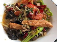 -丁里羊肉小镇(天鹅湖总店)