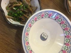 -鑫花溪牛肉米粉(人民广场店)