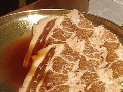 -草家酱蟹炭火烤肉店(珲春南路一店)