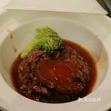 生蠔任吃算是值回票價，但個人不太敢吃生蠔