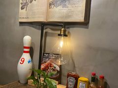 -HIGH FIVE哈福手工汉堡(桂林路店)