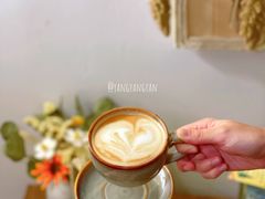 -C.Y Cafe
