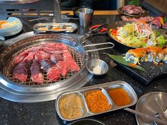 -韩烧牛中牛·甄选黑牛烤肉(黑金店)