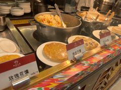 -汗腾格里·风味餐厅(新疆驻京办店)