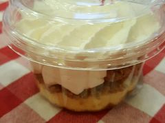 -红宝石·鲜奶小方·海派西点房(南丹店)