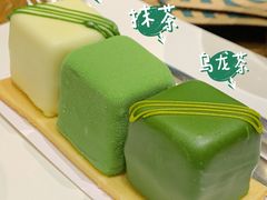 春茶三现蛋糕-星巴克(大连柏威年店)
