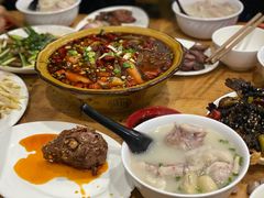 -雷祖芳老妈蹄花店