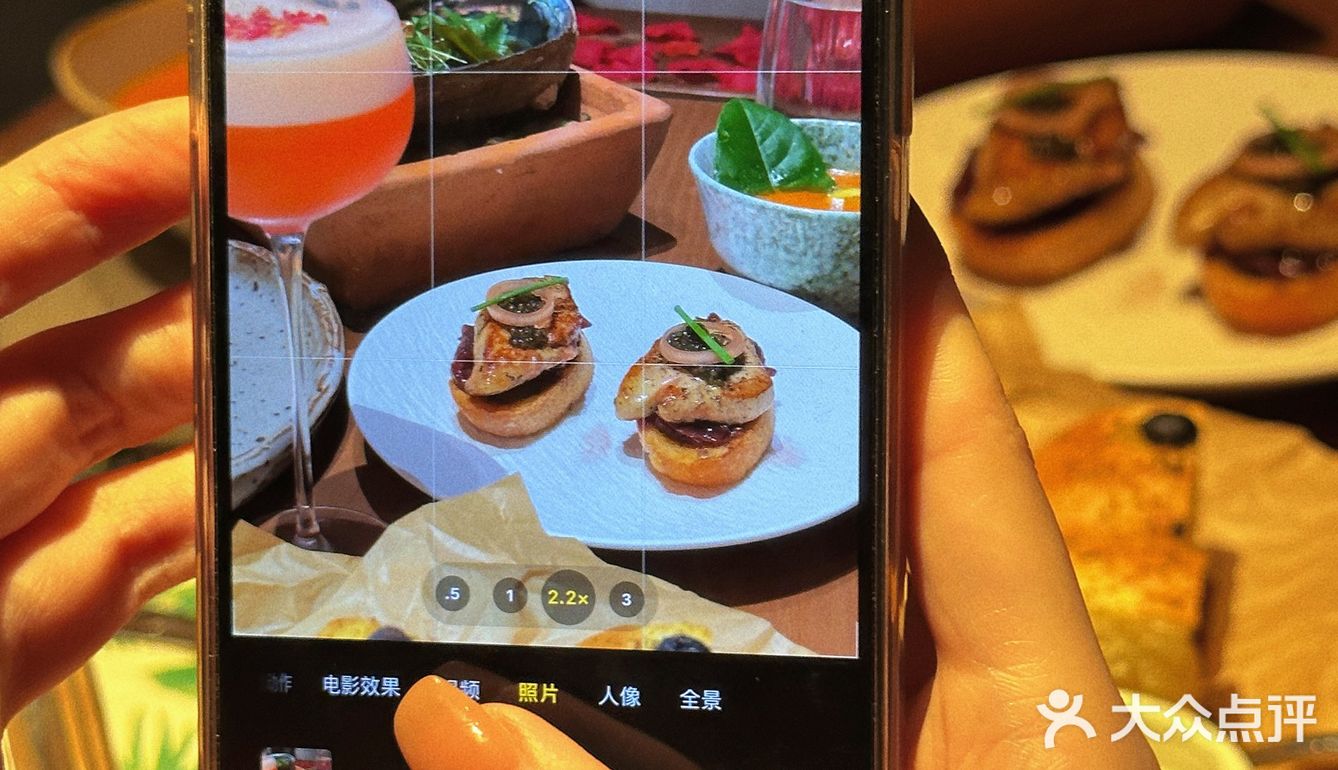 这个假期总要来体验一下林峯的餐厅吧💕