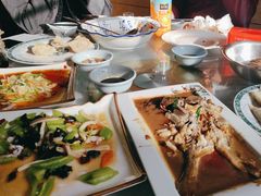 -宾朋海鲜饭庄(兴海路店)